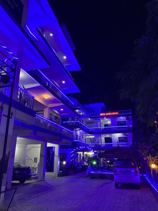 Hotel Shiva'S Dream Sauraha Exteriör bild